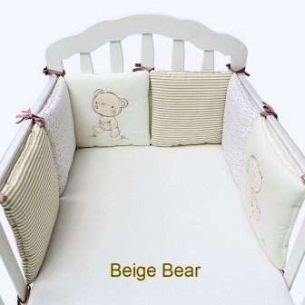 Комплект плюшевых подушек бамперов  с вышивкой "Бежевый Медведь" в кроватку,  6 шт.
